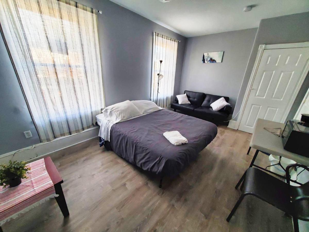 1 Bdrm Apartment With 2 Queen Beds & Small Kitchenette Philadelphia Exteriör bild