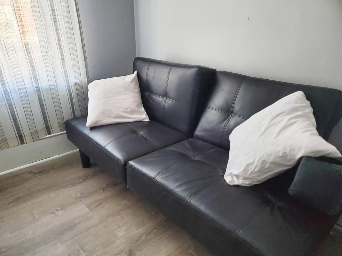 1 Bdrm Apartment With 2 Queen Beds & Small Kitchenette Philadelphia Exteriör bild