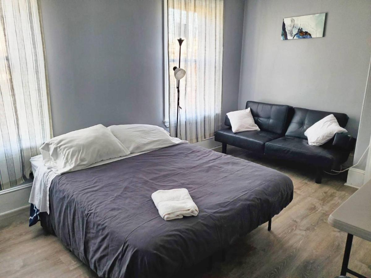 1 Bdrm Apartment With 2 Queen Beds & Small Kitchenette Philadelphia Exteriör bild